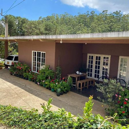 Keshiya Holiday Home Nuwara Eliya Ngoại thất bức ảnh